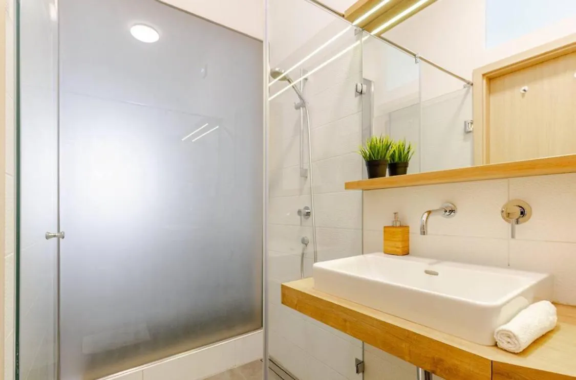 Dream Forest Apartment Budapest Ungern